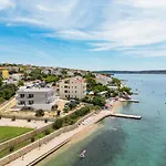 Beachfront Tic With Seaview 아파트