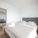 Beachfront Tic With Seaview *