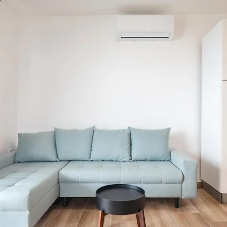 شقة Beachfront Tic With Seaview Miletici