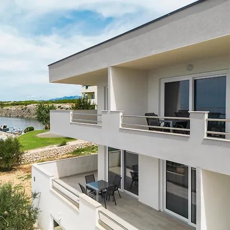 Lejlighed Beachfront Tic With Seaview *