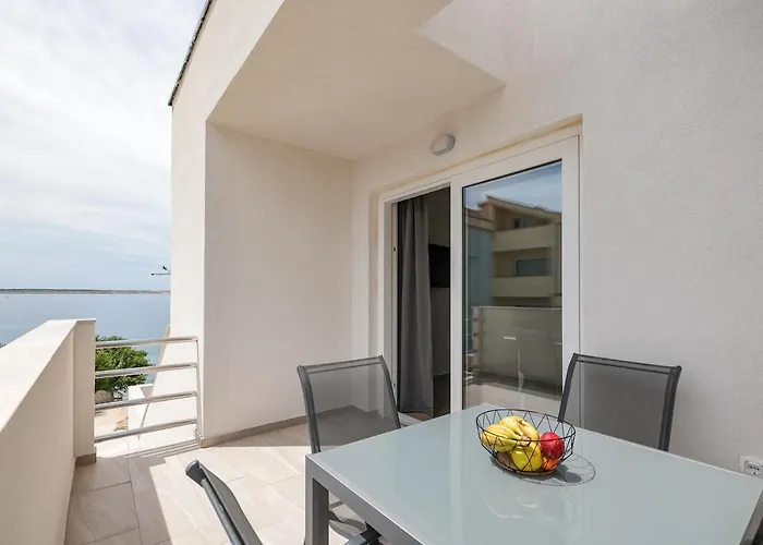 Apartman Beachfront Tic With Seaview