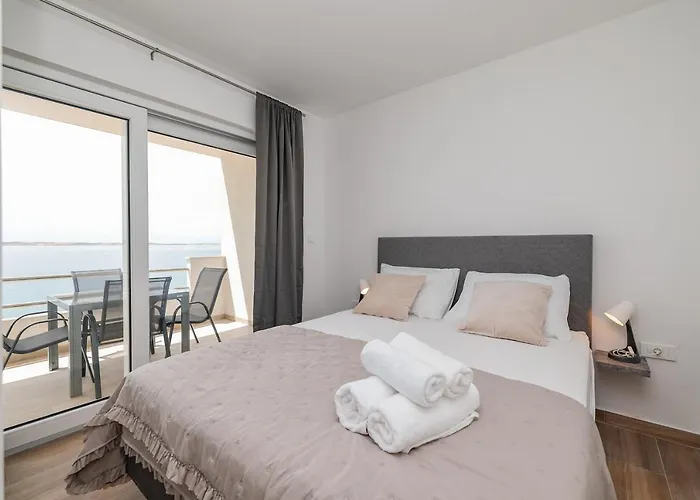 Apartman Beachfront Tic With Seaview