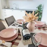 Apartman Beachfront Tic With Seaview *