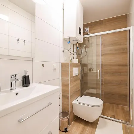아파트 Beachfront Tic With Seaview Miletici