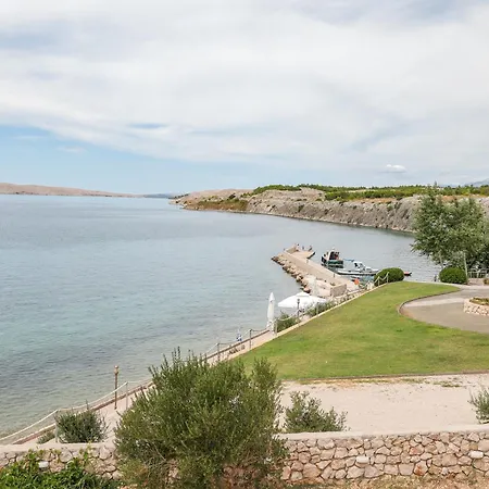 Beachfront Tic With Seaview Apartman Miletići
